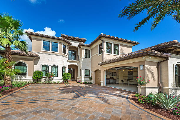 Best Local Driveway Pavers  in Melbourne, AR